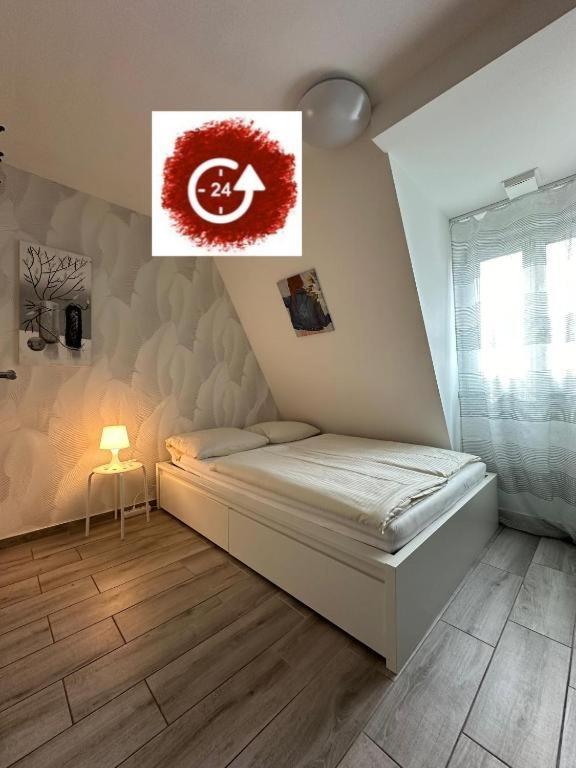 Private Mit Eigene Küche Und Bad * Nürnberg
